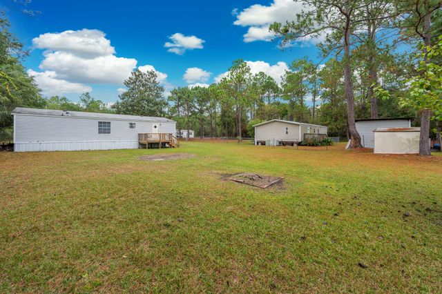 284 E Michaelangelo Road, Defuniak Springs, FL 32433