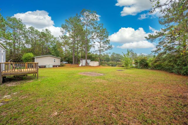 284 E Michaelangelo Road, Defuniak Springs, FL 32433