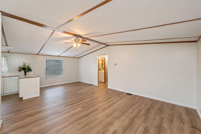 284 E Michaelangelo Road, Defuniak Springs, FL 32433