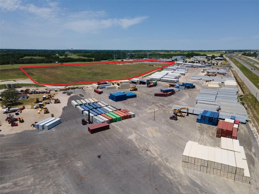 4824 S Interstate 35 W, Alvarado, TX 76009 — photo 2
