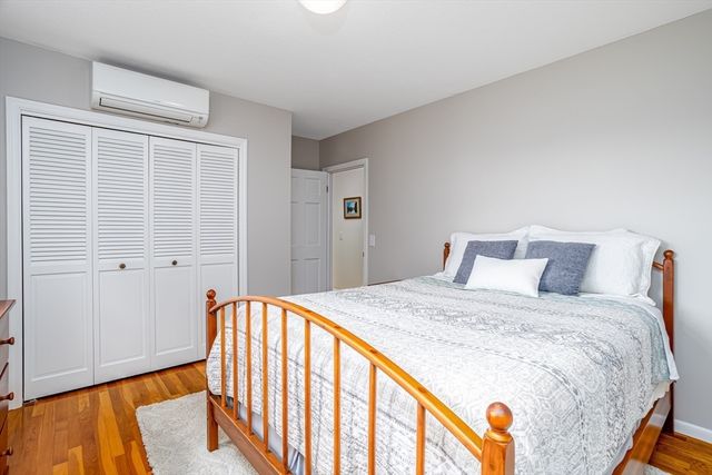 83 Hardy Dr, Leominster, MA 01453
