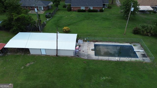 111 Patti Lane, Swainsboro, GA 30401