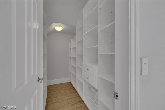 1629 Saintsbury Drive, Las Vegas, NV 89144