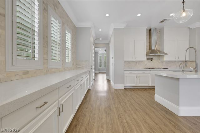 1629 Saintsbury Drive, Las Vegas, NV 89144