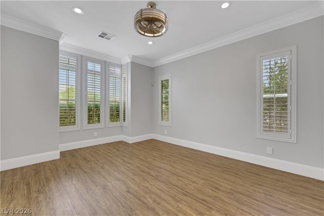 1629 Saintsbury Drive, Las Vegas, NV 89144