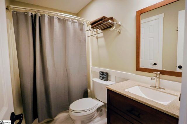 126 Ward Oak Court, Greer, SC 29651