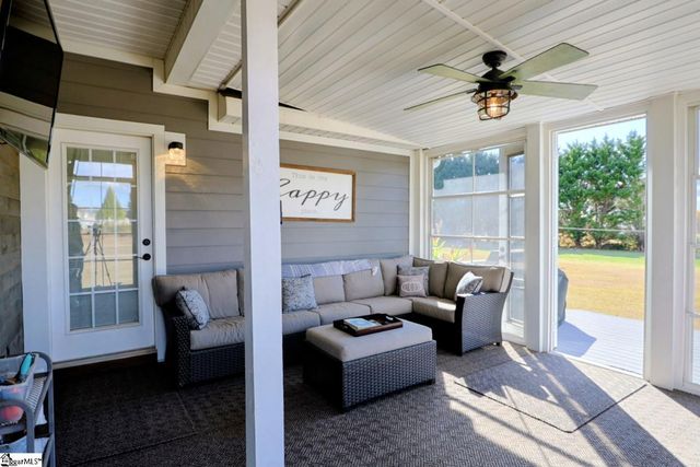 126 Ward Oak Court, Greer, SC 29651