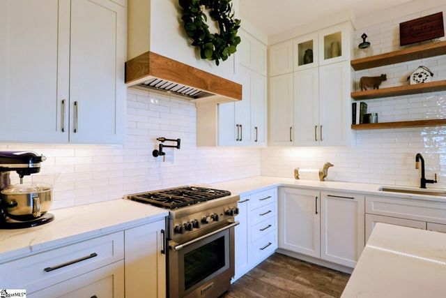 126 Ward Oak Court, Greer, SC 29651