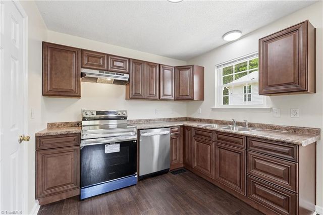 700 Sharing Terrace, Greensboro, NC 27405
