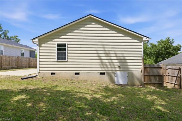700 Sharing Terrace, Greensboro, NC 27405