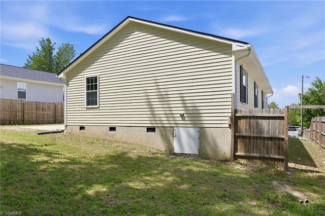 700 Sharing Terrace, Greensboro, NC 27405