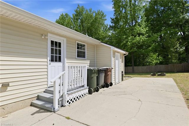 700 Sharing Terrace, Greensboro, NC 27405