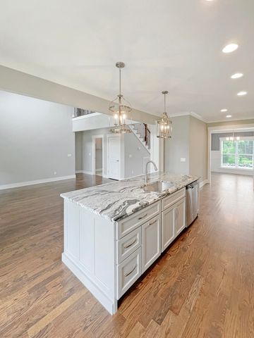 8096 Hodges Way, Ooltewah, TN 37363