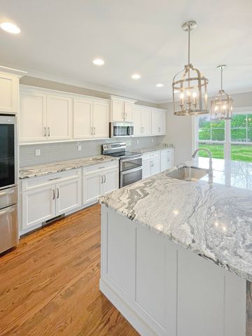 8096 Hodges Way, Ooltewah, TN 37363