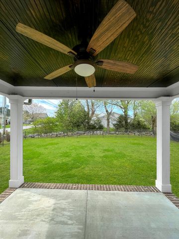 8096 Hodges Way, Ooltewah, TN 37363