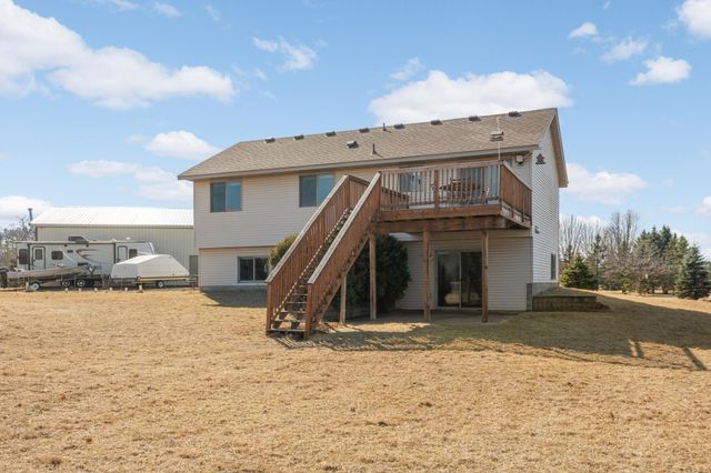 34135 Grange Circle, Stacy, MN 55079