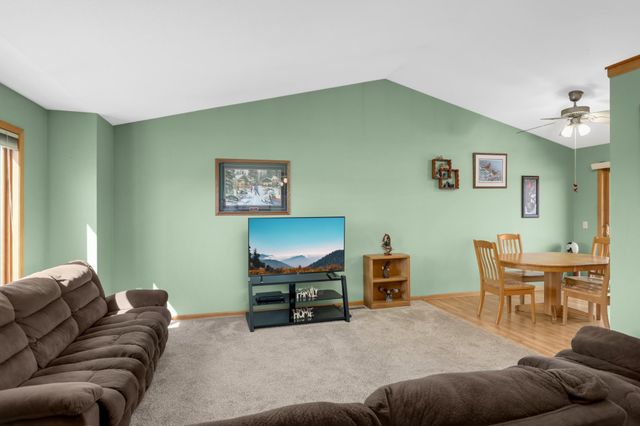 34135 Grange Circle, Stacy, MN 55079