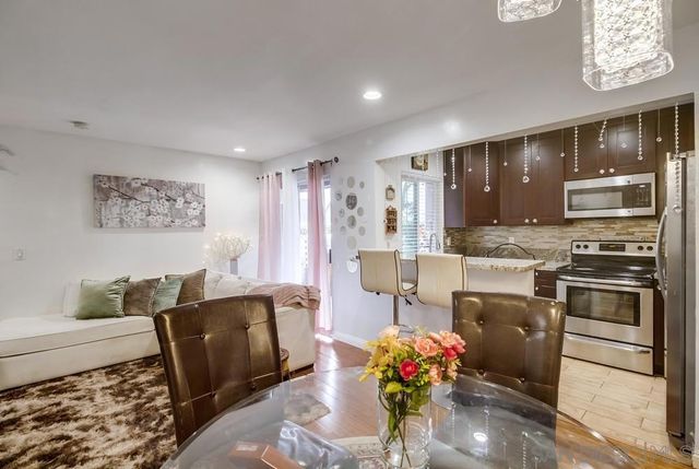 8015 CAMINITO DE PIZZA B, San Diego, CA 92108