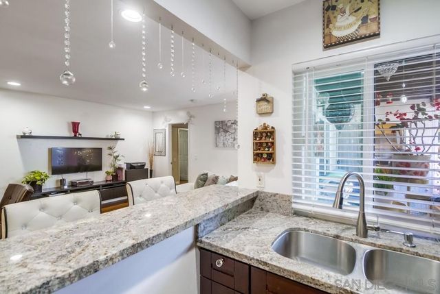 8015 CAMINITO DE PIZZA B, San Diego, CA 92108