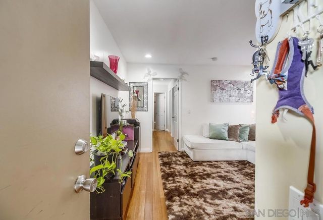 8015 CAMINITO DE PIZZA B, San Diego, CA 92108