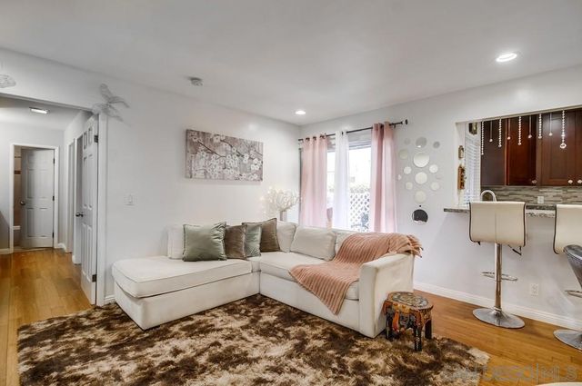 8015 CAMINITO DE PIZZA B, San Diego, CA 92108