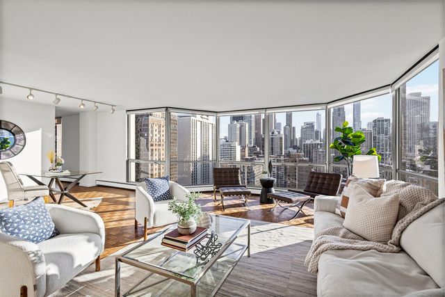 1310 N Ritchie Court 24BC, Chicago, IL 60610