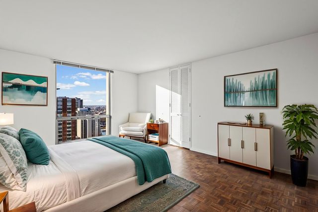 1310 N Ritchie Court 24BC, Chicago, IL 60610