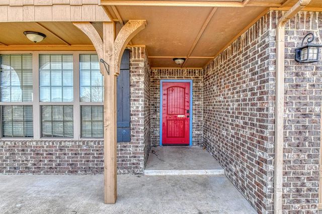 20630 Frontier Place, Harrah, OK 73045