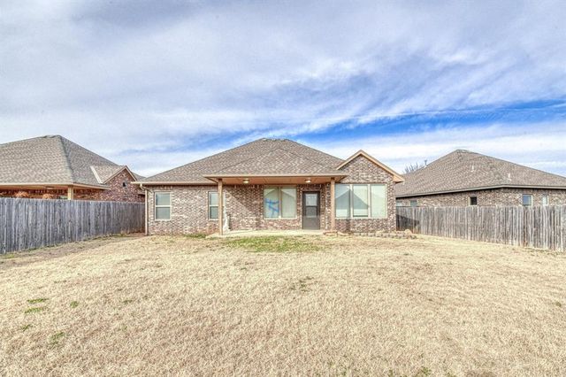 20630 Frontier Place, Harrah, OK 73045