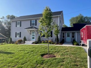 122 Fatima Drive, Bristol, RI 02809