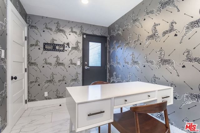 6017 Melrose Avenue, Los Angeles, CA 90038