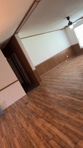 402 College Street, Lone Oak, TX 75453