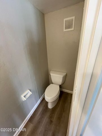 97 Springwood Square, Port Orange, FL 32129