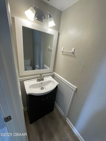 97 Springwood Square, Port Orange, FL 32129