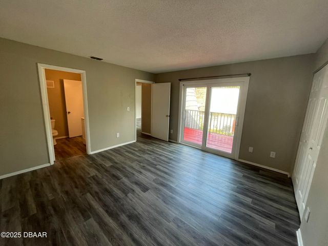 97 Springwood Square, Port Orange, FL 32129