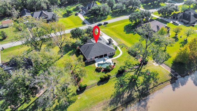 3511 River Bend Drive, Rosenberg, TX 77471