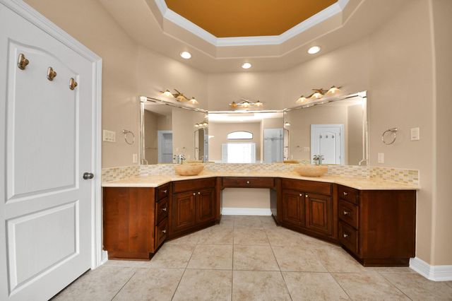 3511 River Bend Drive, Rosenberg, TX 77471