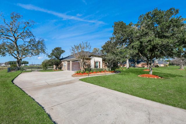 3511 River Bend Drive, Rosenberg, TX 77471