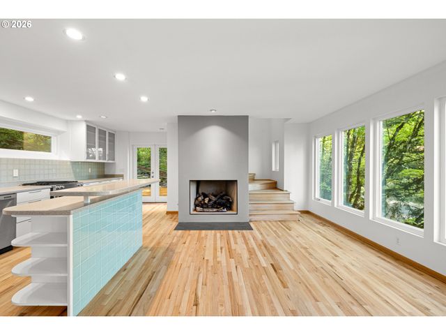 2339 Nw ASPEN Ave, Portland, OR 97210