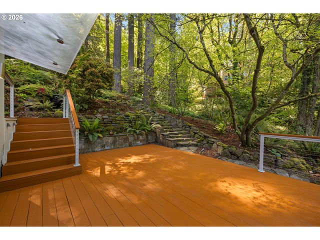 2339 Nw ASPEN Ave, Portland, OR 97210