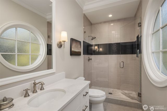 2409 Evergreen Point Road, Medina, WA 98039