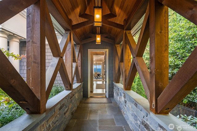 2409 Evergreen Point Road, Medina, WA 98039