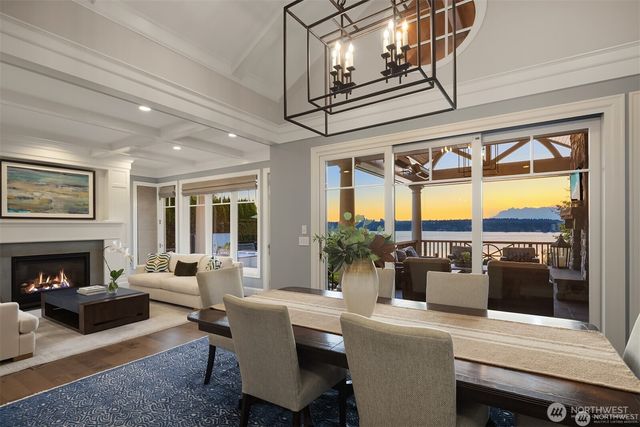 2409 Evergreen Point Road, Medina, WA 98039
