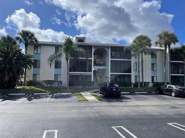 1107 Green Pine Boulevard B1, West Palm Beach, FL 33409