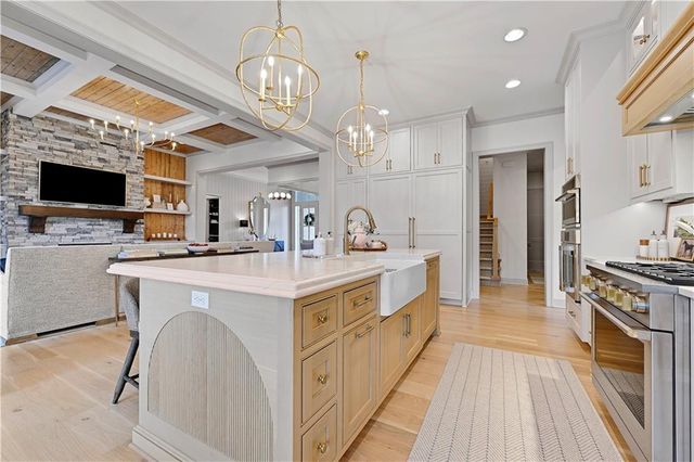 16217 Garnett Street, Overland Park, KS 66221