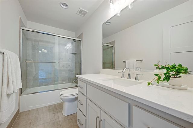 16217 Garnett Street, Overland Park, KS 66221