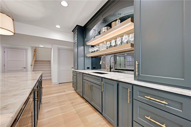 16217 Garnett Street, Overland Park, KS 66221