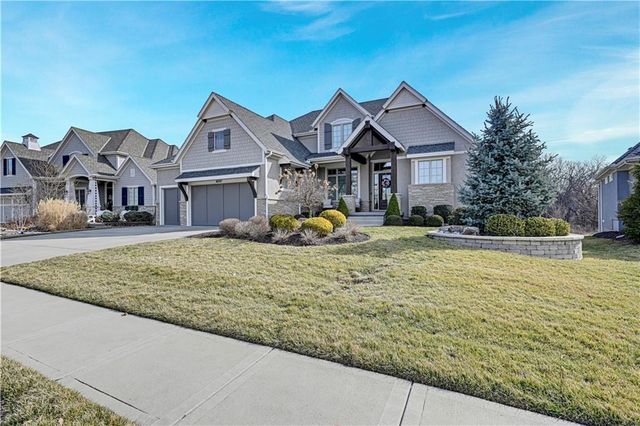 16217 Garnett Street, Overland Park, KS 66221