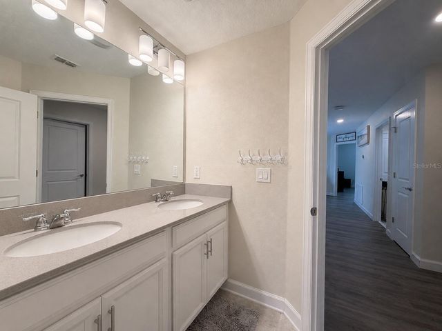 10253 LOVE STORY STREET, Winter Garden, FL 34787