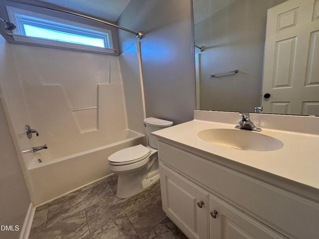 115 Sommerset Drive, Clayton, NC 27520